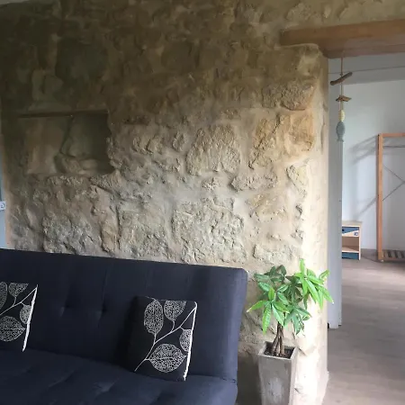 Maison De Face Plan D'eau Classée *