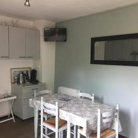 בית נופש Maison De Face Plan D'eau Classee לה פוט-סור-מר