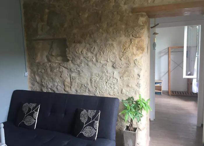 Maison De Face Plan D'eau Classee *